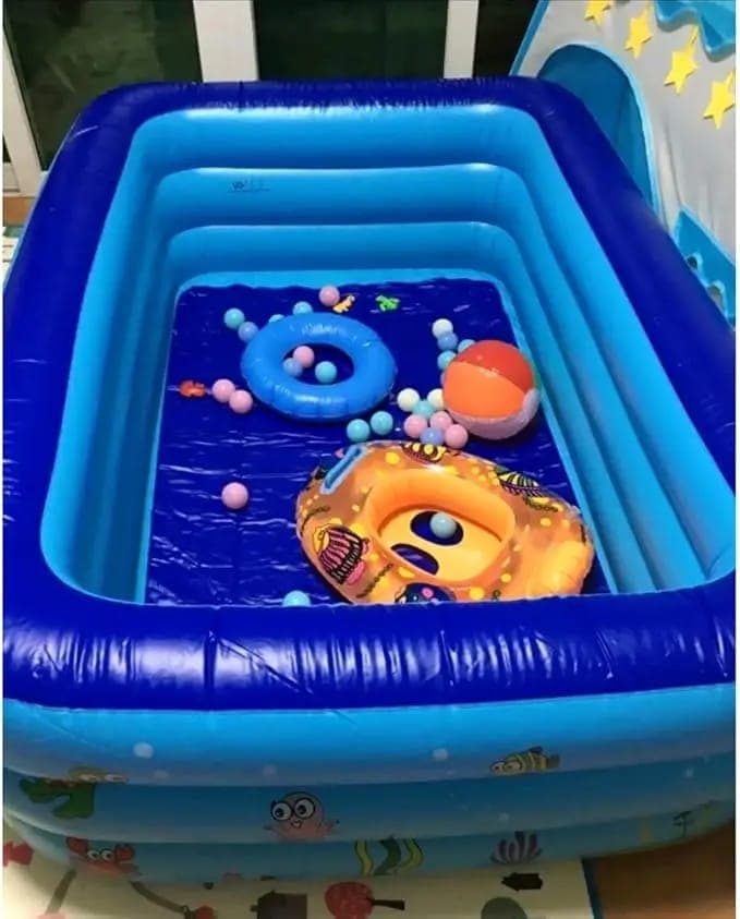 حمام سباحة قابل للنفخ